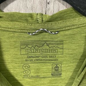Patagonia Capaliene cool hooded shirt